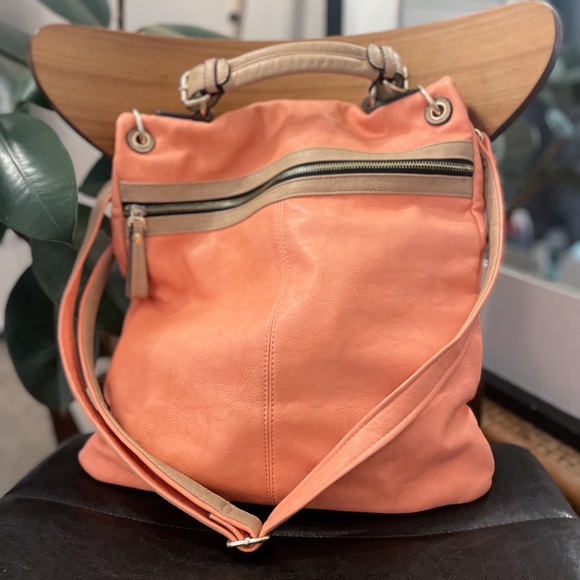 Vegan Leather | Slouchy Colorblock Tote Bag with Top Handle & Crossbody Strap - Picture 5 of 9